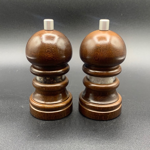 Set of Brown Wood Salt & Pepper Mills Acrylic Clear Middle Brush Silver Knobs - Picture 3 of 9